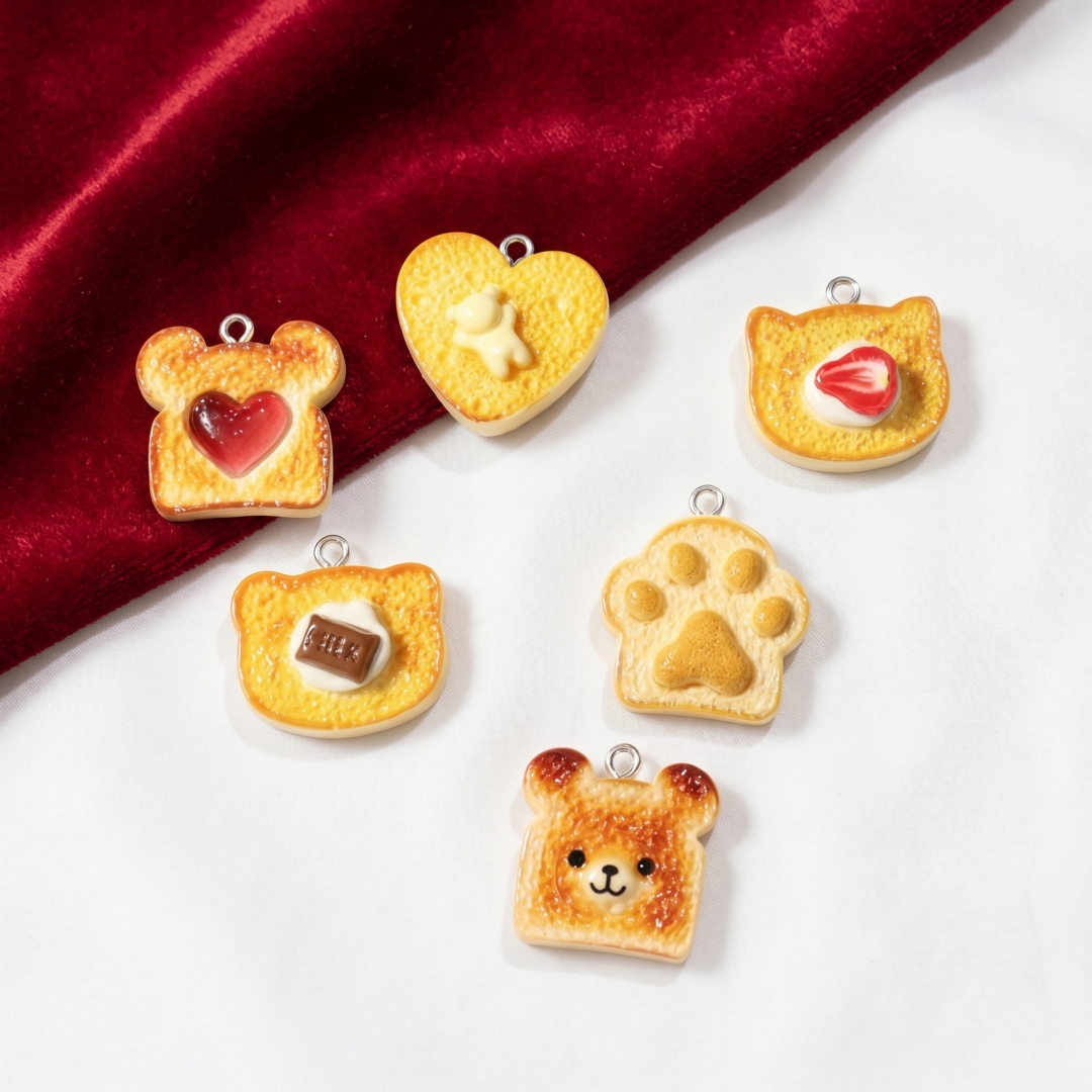 Resin Art Materials Kit - 10pcs Resin Plastic Bread Pendants Charms