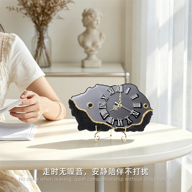 Black Crystal Chip Gold Edged  - مراجعة Resin Art Clock وسعره