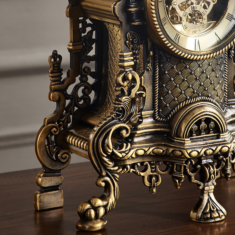 Large Creative Retro Table clo - مراجعة Resin Art Clock وسعره