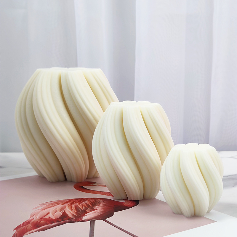 Geometric Striped Column Candl - مراجعة Resin Art Ocean وسعره